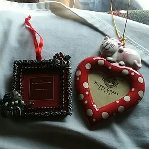 Pic frame ornaments